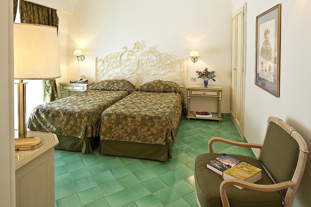 Hotel Grand Il Moresco 5*